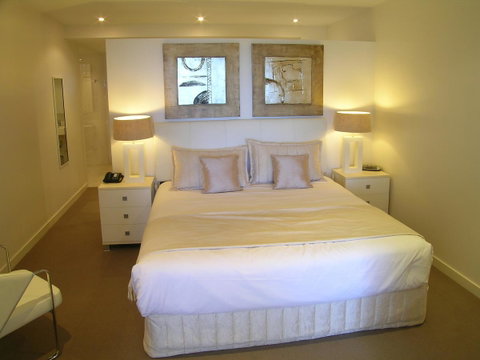 Coral Cove Apartments - Accommodation Perth 14