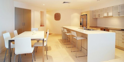 Coral Cove Apartments - Accommodation Perth 24