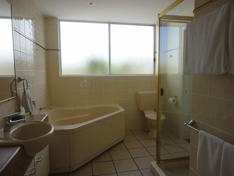 Aquarius Resort - Accommodation Perth 30