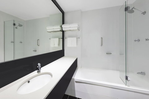 Vibe Hotel Gold Coast - Accommodation Perth 13