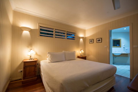 Allumbah Pocket Cottages - Perth Resorts 9