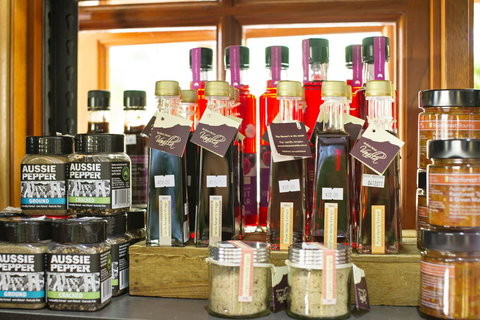 Allumbah Pocket Cottages - Perth Resorts 24