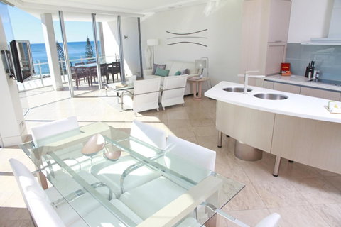 Oceans Mooloolaba - Accommodation Perth 31