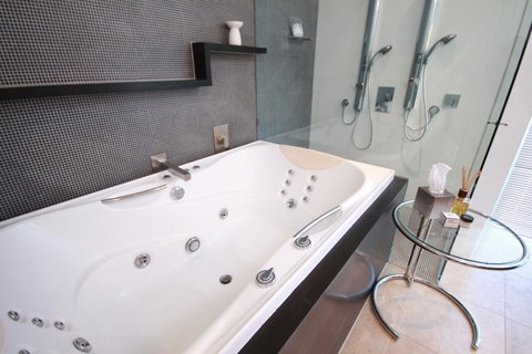 Oceans Mooloolaba - Accommodation Perth 35