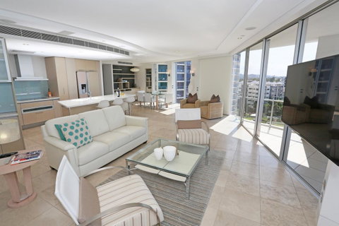 Oceans Mooloolaba - Accommodation Perth 5