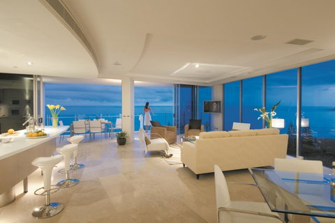 Oceans Mooloolaba - Accommodation Perth 0