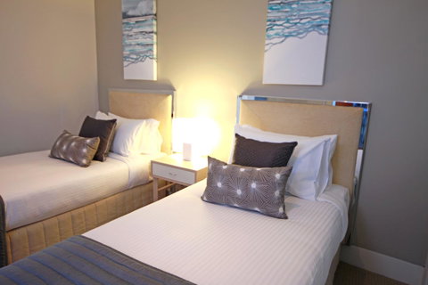 Oceans Mooloolaba - Accommodation Perth 9