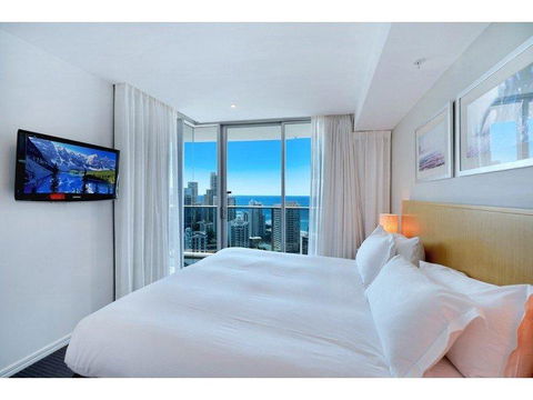 H Star Residences-- Paradise Stayz - Perth Resorts 9