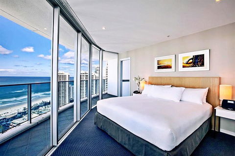 H Star Residences-- Paradise Stayz - Perth Resorts 11