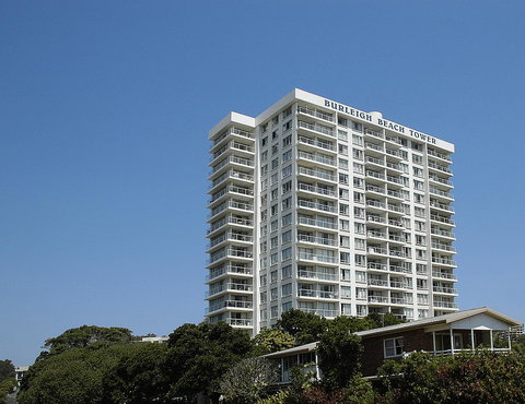 Burleigh Beach Tower - Perth Resorts 4