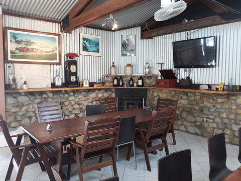 Speewah Country Tavern - Perth Resorts 11