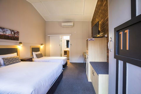 Downs Motel - Perth Resorts 2