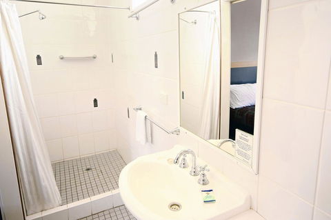 Downs Motel - Perth Resorts 22