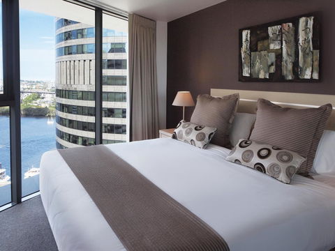Oaks Brisbane On Felix Suites - Accommodation Perth 21