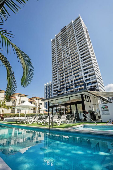 Ultra Broadbeach - Accommodation Perth 1