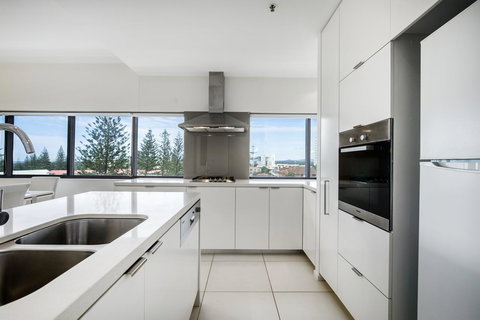 Ultra Broadbeach - Accommodation Perth 8