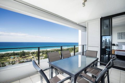 Ultra Broadbeach - Accommodation Perth 32