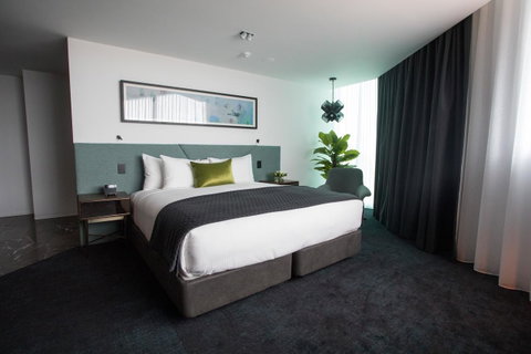 Eatons Hill Hotel - Accommodation Perth 41