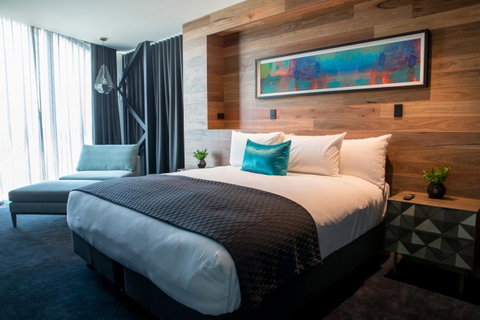 Eatons Hill Hotel - Accommodation Perth 24