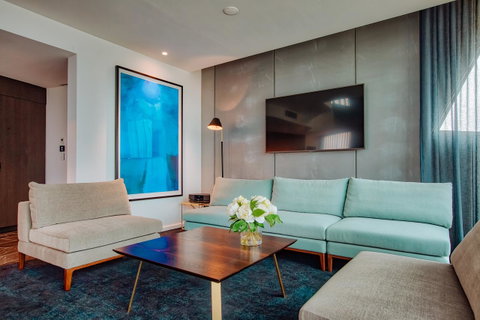 Eatons Hill Hotel - Accommodation Perth 17