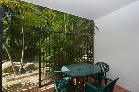 Seascape Holidays - Coral Apartments - Accommodation Perth 32