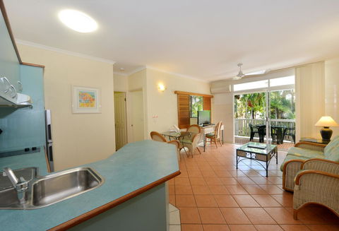 Seascape Holidays - Coral Apartments - Accommodation Perth 18
