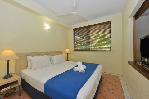 Seascape Holidays - Coral Apartments - Accommodation Perth 8