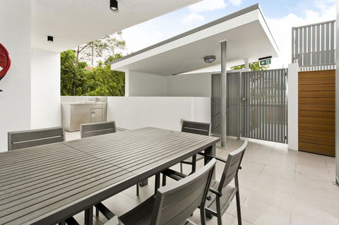 Arise Princess Regent Apartments - Perth Resorts 13