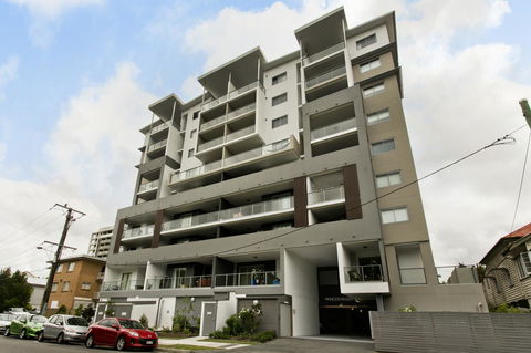 Arise Princess Regent Apartments - Perth Resorts 1