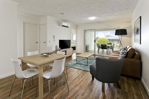 Arise Princess Regent Apartments - Perth Resorts 3