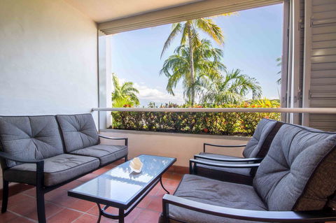 Club Tropical Resort - Official Onsite Reception & Check In - Accommodation Perth 24