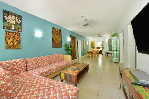 Club Tropical Resort - Official Onsite Reception & Check In - Accommodation Perth 28