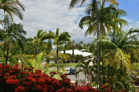 Club Tropical Resort - Official Onsite Reception & Check In - Accommodation Perth 35