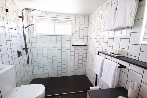 The Island Gold Coast - Accommodation Perth 3