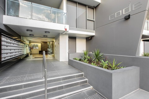 Code Apartments - Perth Resorts 21