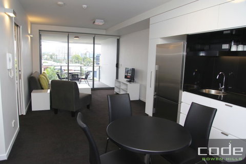 Code Apartments - Perth Resorts 35
