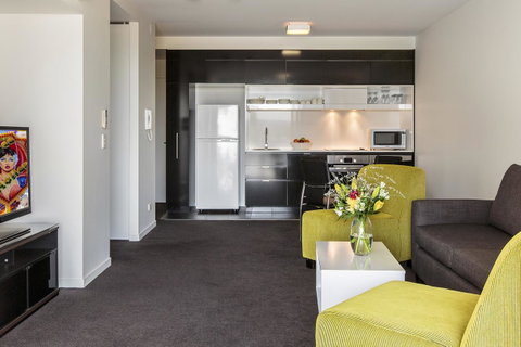 Code Apartments - Perth Resorts 36