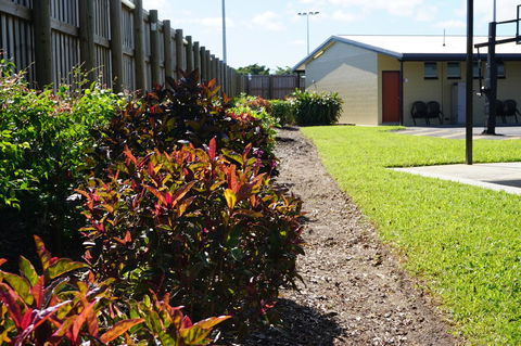 YAL Cairns - A Motel That Makes A Difference - Accommodation Perth 40