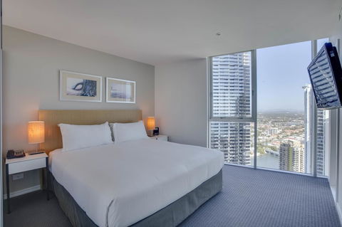 Hilton Surfers Paradise Residences - Perth Resorts 3