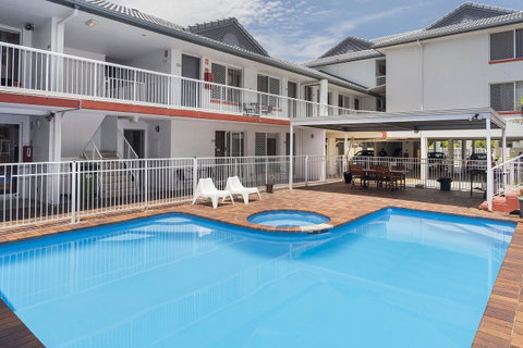 Sunshine Beach Resort - Accommodation Perth 0
