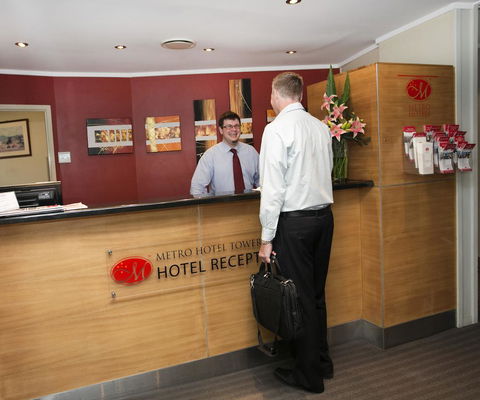 Madison Tower Mill Hotel - Accommodation Perth 2
