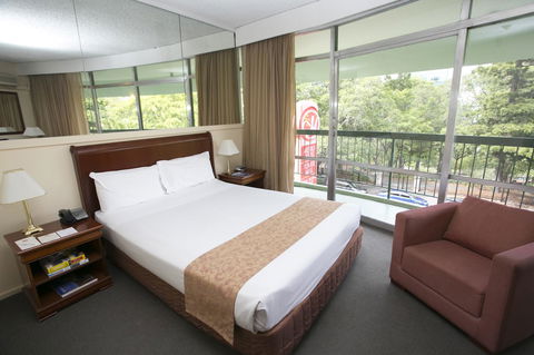 Madison Tower Mill Hotel - Accommodation Perth 6