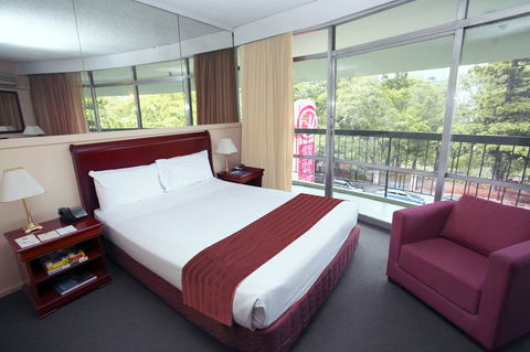 Madison Tower Mill Hotel - Accommodation Perth 4