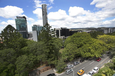 Madison Tower Mill Hotel - Accommodation Perth 14