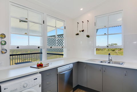 Cloud Hill - Perth Resorts 12
