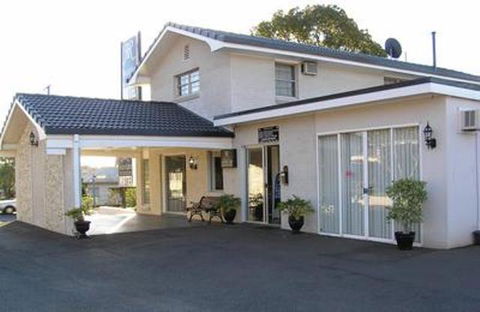 Riviera On Ruthven - Perth Resorts 25