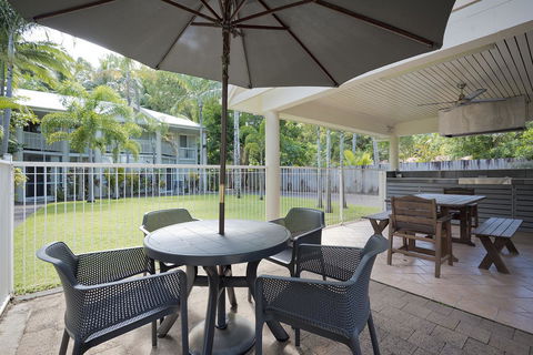 Tropical Nites Holiday Townhouses - Perth Resorts 21