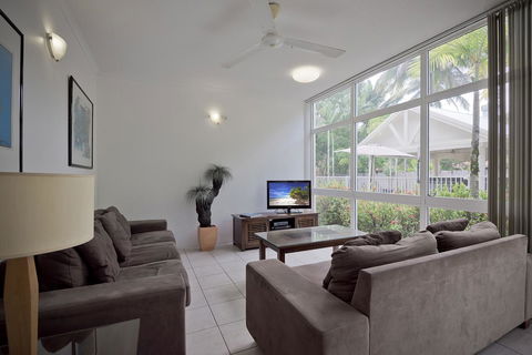 Tropical Nites Holiday Townhouses - Perth Resorts 24