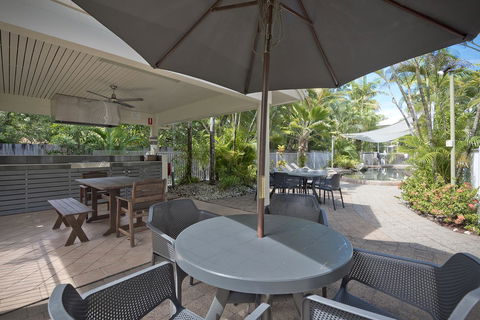 Tropical Nites Holiday Townhouses - Perth Resorts 22