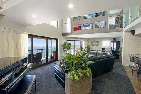 Burleigh Esplanade Apartments - Perth Resorts 26